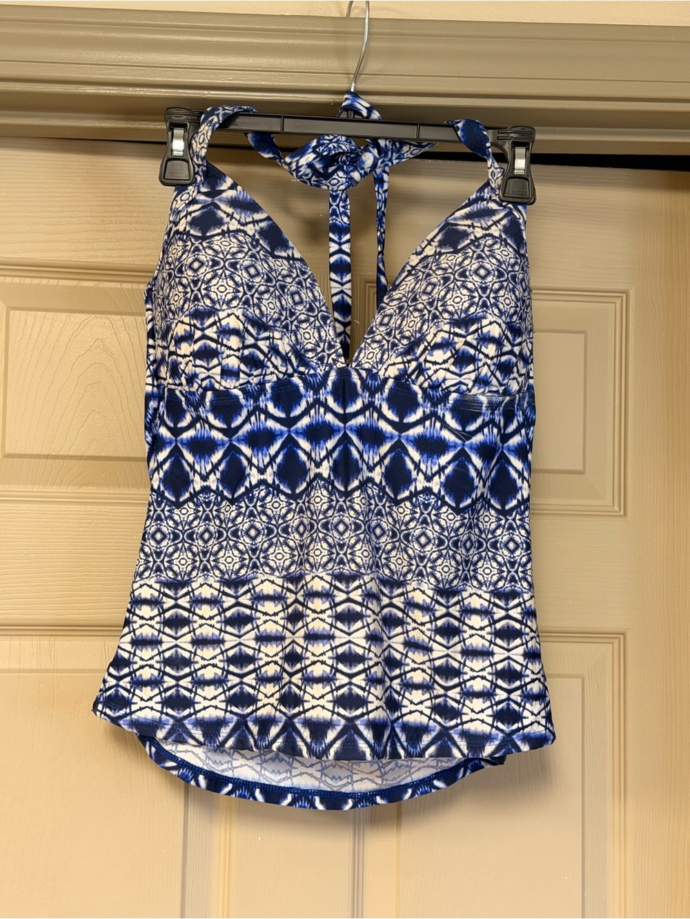 La Blanca Blue and White Tie-Dye Printed Halter Tankini Swim Top